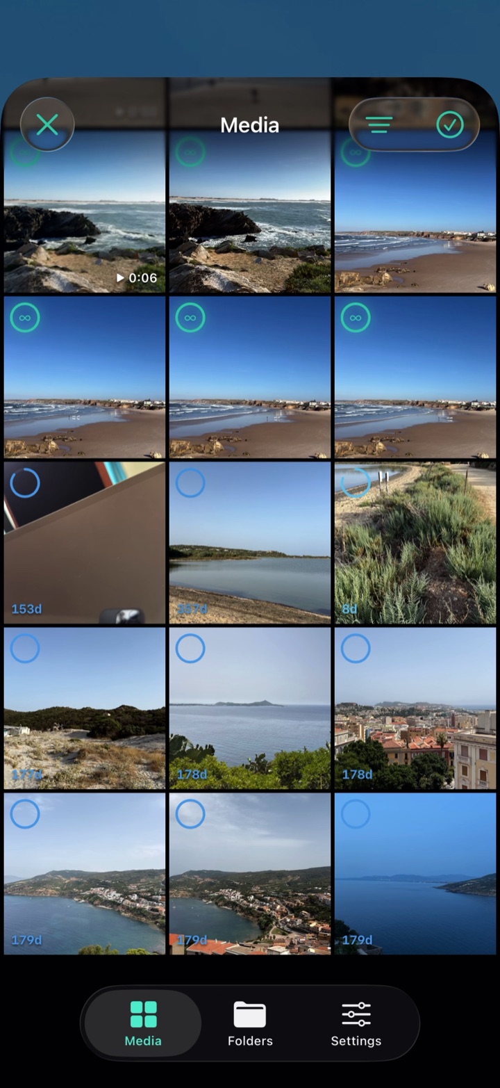 Gallery grid where each thumbnail shows a decay ring and the time it has left.